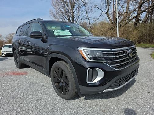 2026 Volkswagen Atlas 2.0T SE w/Technology 4MOTION