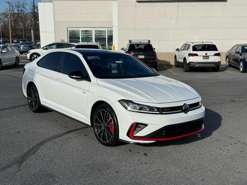 2025 Volkswagen Jetta GLI 2.0T Autobahn