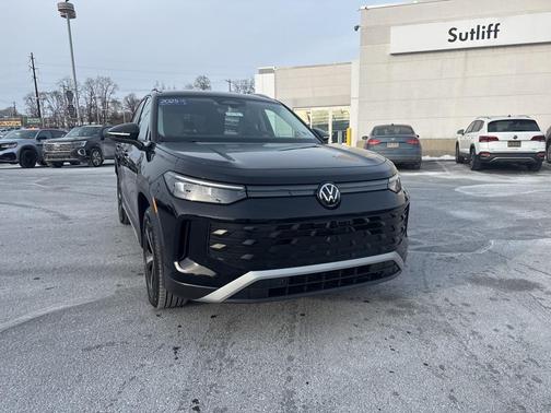 2025 Volkswagen Tiguan 2.0T SE 4MOTION