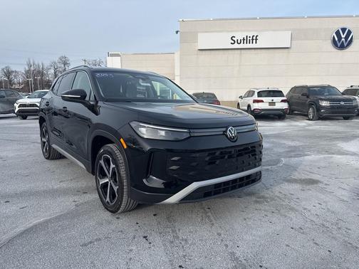 2025 Volkswagen Tiguan 2.0T SE 4MOTION