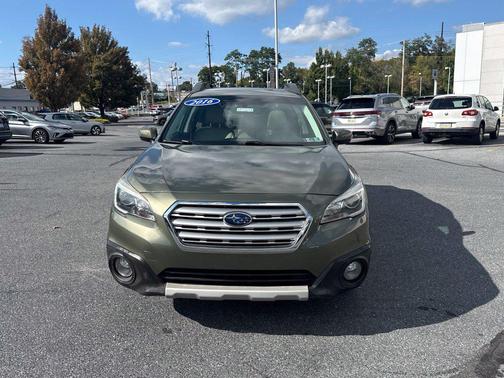 Wilderness Green Metallic 2016 Subaru Outback 2.5i Limited