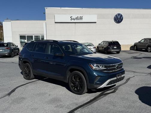 2022 Volkswagen Atlas 3.6L SE w/Technology