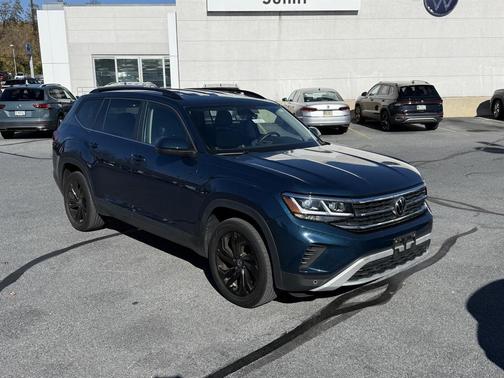2022 Volkswagen Atlas 3.6L SE w/Technology