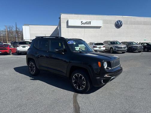 2023 Jeep Renegade Upland