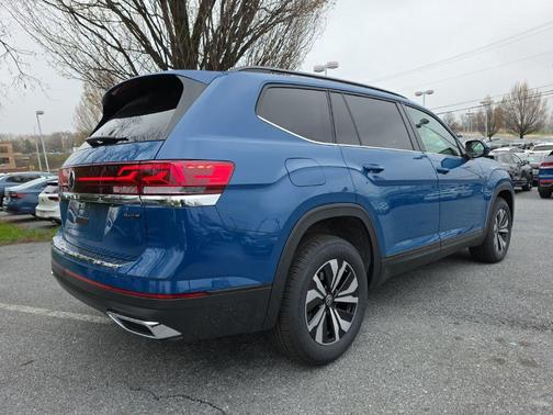 Mountain Lake Blue Metallic 2026 Volkswagen Atlas 2.0T SE