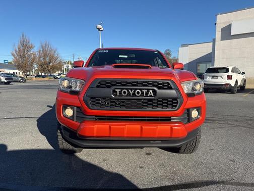 2018 Toyota Tacoma TRD Sport