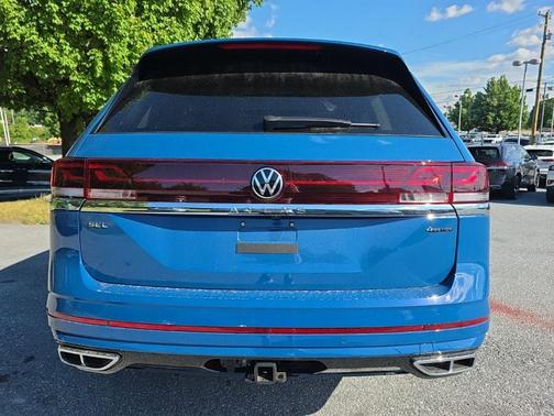 Mountain Lake Blue Metallic 2026 Volkswagen Atlas 2.0T SEL Premium R-Line 4MOTION