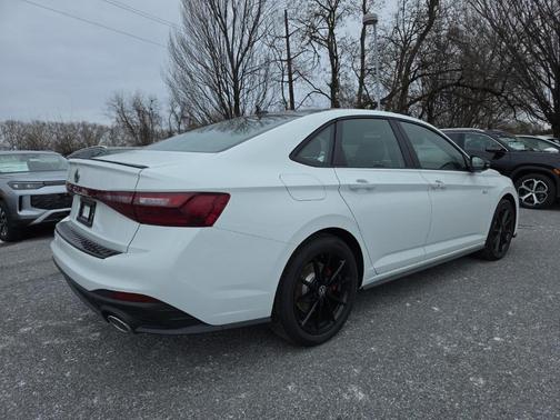 2026 Volkswagen Jetta GLI 2.0T Autobahn