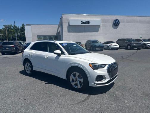 Ibis White 2021 Audi Q3 40 Premium