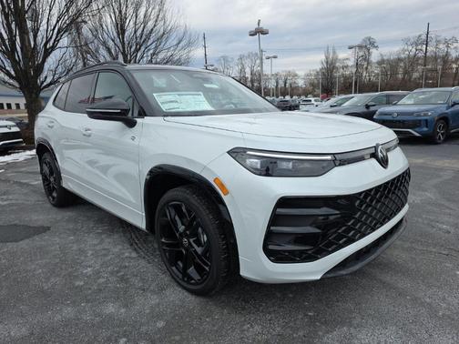 opal white with deep black roof 2026 Volkswagen Tiguan 2.0T SE R-Line Black 4MOTION