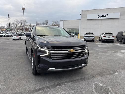 2024 Chevrolet Suburban LT