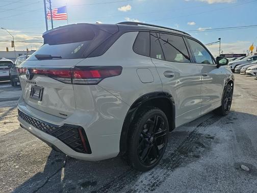 2026 Volkswagen Tiguan 2.0T SE R-Line Black 4MOTION