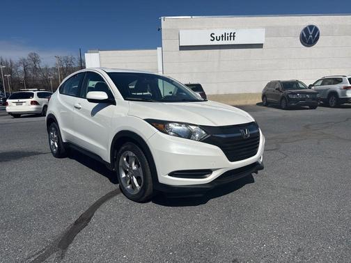 2017 Honda HR-V LX