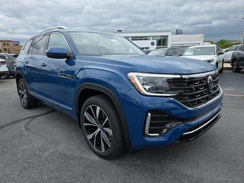 Mountain Lake Blue Metallic 2026 Volkswagen Atlas 2.0T SEL Premium R-Line 4MOTION
