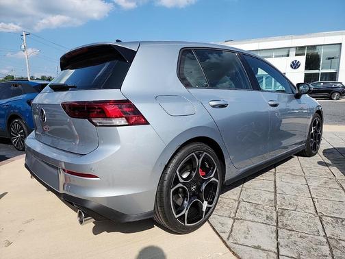2025 Volkswagen Golf GTI 2.0T S DSG