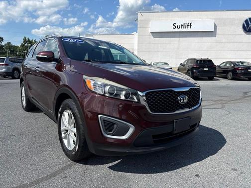Sangria 2017 Kia Sorento LX