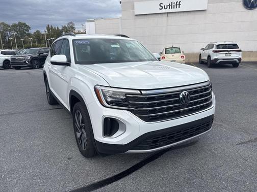 2025 Volkswagen Atlas 2.0T SE w/Technology 4MOTION