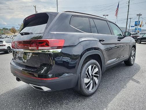 2026 Volkswagen Atlas 2.0T SE w/Technology 4MOTION