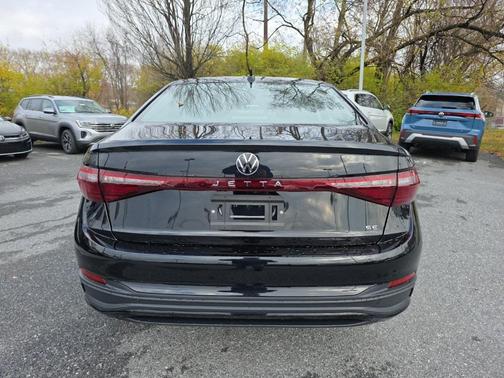 2026 Volkswagen Jetta 1.4T SE