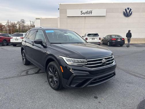 2024 Volkswagen Tiguan 2.0T SE 4MOTION