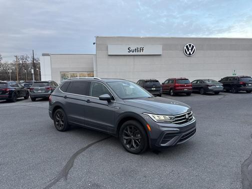 2023 Volkswagen Tiguan 2.0T SE
