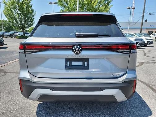 2025 Volkswagen Tiguan 2.0T S 4MOTION
