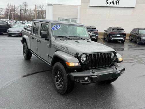 2023 Jeep Gladiator Willys 4x4