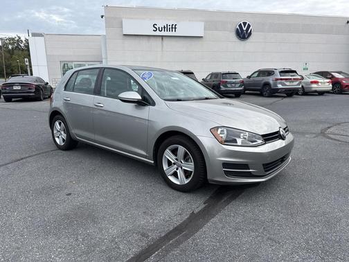 2017 Volkswagen Golf TSI Wolfsburg Edition 4-Door