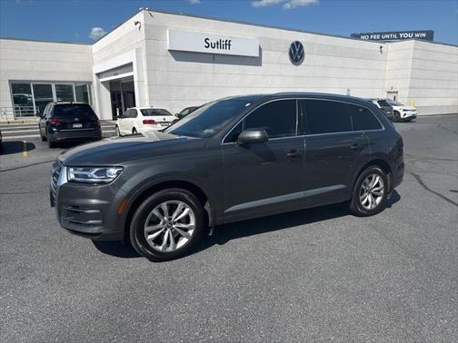 2019 Audi Q7 45 Premium Plus