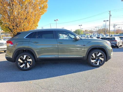 2026 Volkswagen Atlas Cross Sport 2.0T SEL