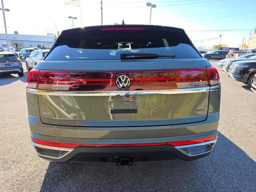 2026 Volkswagen Atlas Cross Sport 2.0T SEL