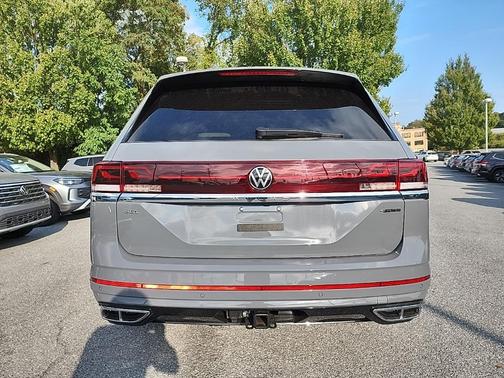 2026 Volkswagen Atlas 2.0T SEL Premium R-Line 4MOTION
