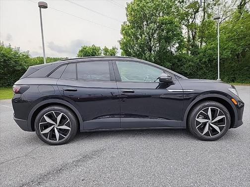 2025 Volkswagen ID.4 Pro