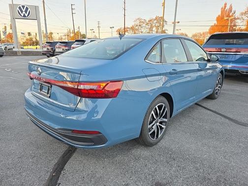 2026 Volkswagen Jetta 1.4T SE