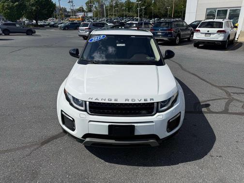 Fuji White 2018 Land Rover Range Rover Evoque SE Premium