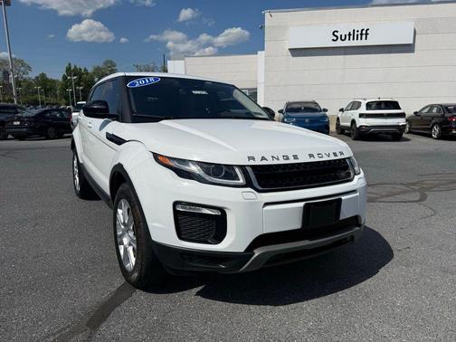 Fuji White 2018 Land Rover Range Rover Evoque SE Premium