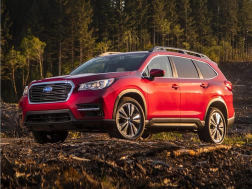 Ice Silver Metallic 2022 Subaru Ascent Limited 8-Passenger