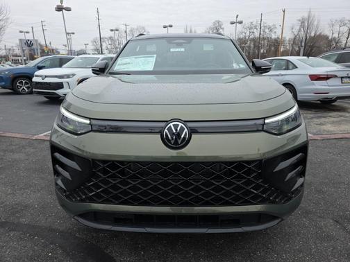 2026 Volkswagen Tiguan 2.0T SE R-Line Black 4MOTION