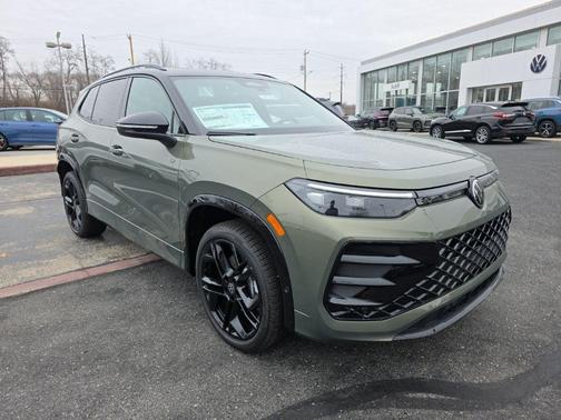 2026 Volkswagen Tiguan 2.0T SE R-Line Black 4MOTION