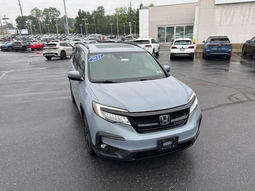 Sonic Gray Pearl 2022 Honda Pilot AWD Black Edition