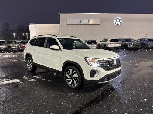 2025 Volkswagen Atlas 2.0T SE w/Technology 4MOTION