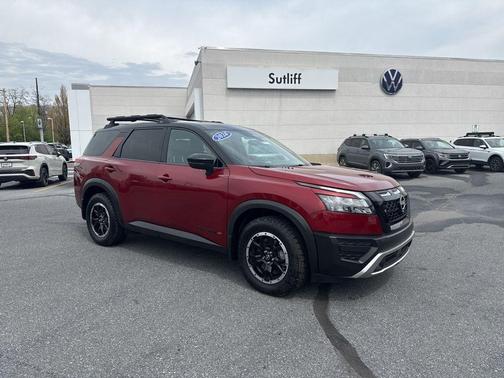 2024 Nissan Pathfinder Rock Creek 4WD