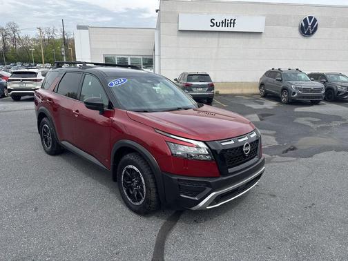2024 Nissan Pathfinder Rock Creek 4WD