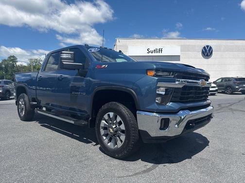 Lakeshore Blue Metallic 2024 Chevrolet Silverado 2500 LT
