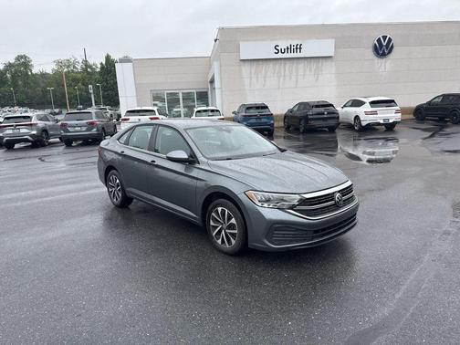 Platinum Gray Metallic 2024 Volkswagen Jetta 1.5T S