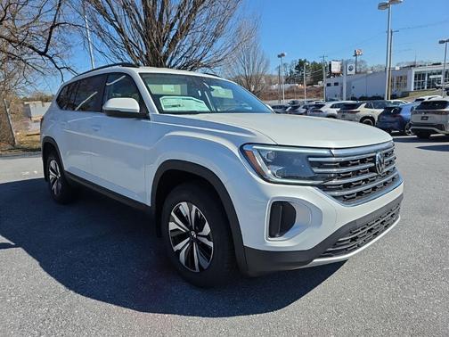 2026 Volkswagen Atlas 2.0T SE