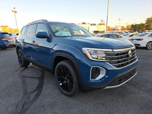 2026 Volkswagen Atlas 2.0T SE w/Technology 4MOTION