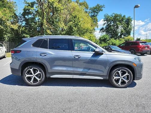 2025 Volkswagen Tiguan 2.0T SE 4MOTION