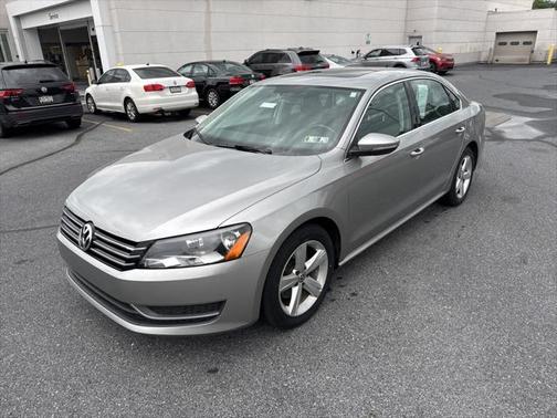 2012 Volkswagen Passat 2.5 SE