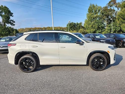 2025 Volkswagen Tiguan 2.0T SE R-Line Black 4MOTION